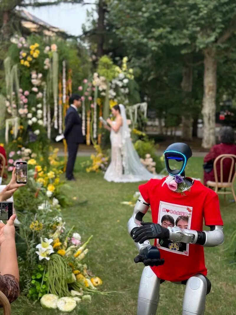 国庆机器人租赁：热度回来了，“抢租潮”消失了