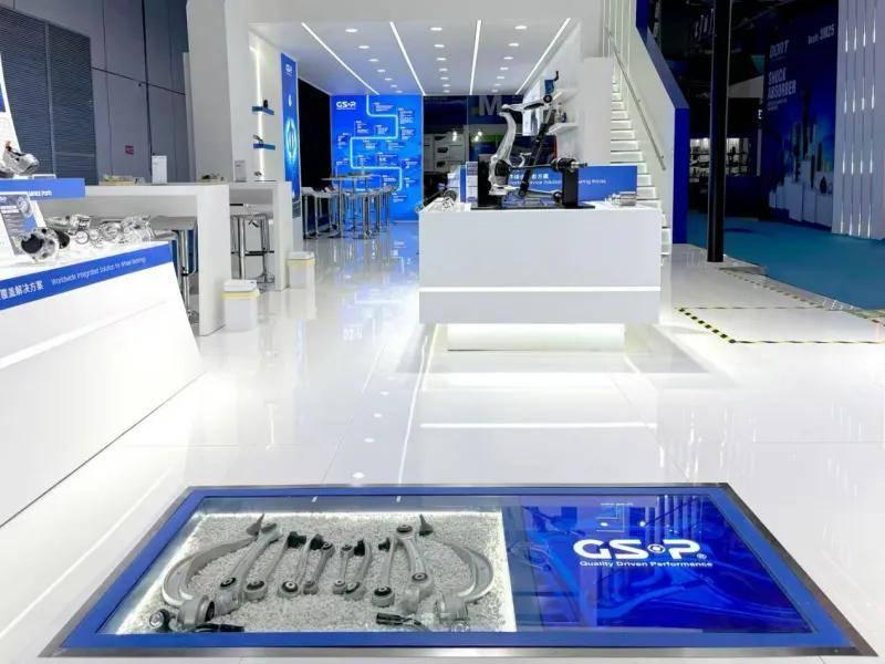 40年的汽车零部件专家，杀入人形机器人赛道