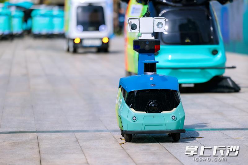 万为机器人新年订单排满