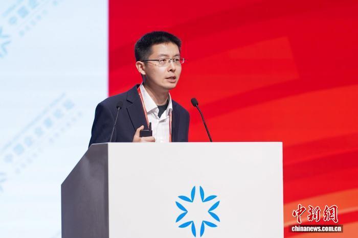 机器人也来参会了？王兴兴：是全球共创的成果