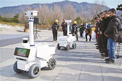 机器人算法识别 柔性劝阻游客吸烟