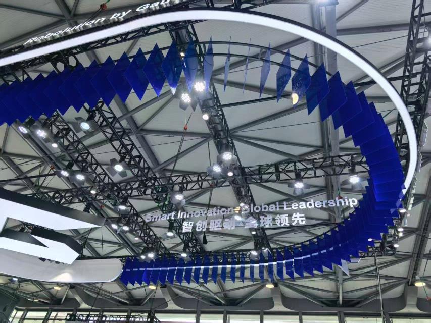 “拥挤”的清洁机器人赛道 无人化与出海进程加速｜一线