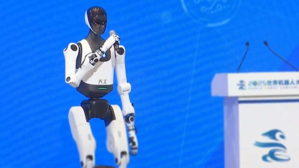 均胜电子雷雄：电影里汽车变机器人，可能不是编剧随便编的