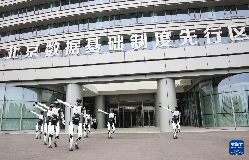 活力中国调研行丨探访具身智能机器人数据与训练基地