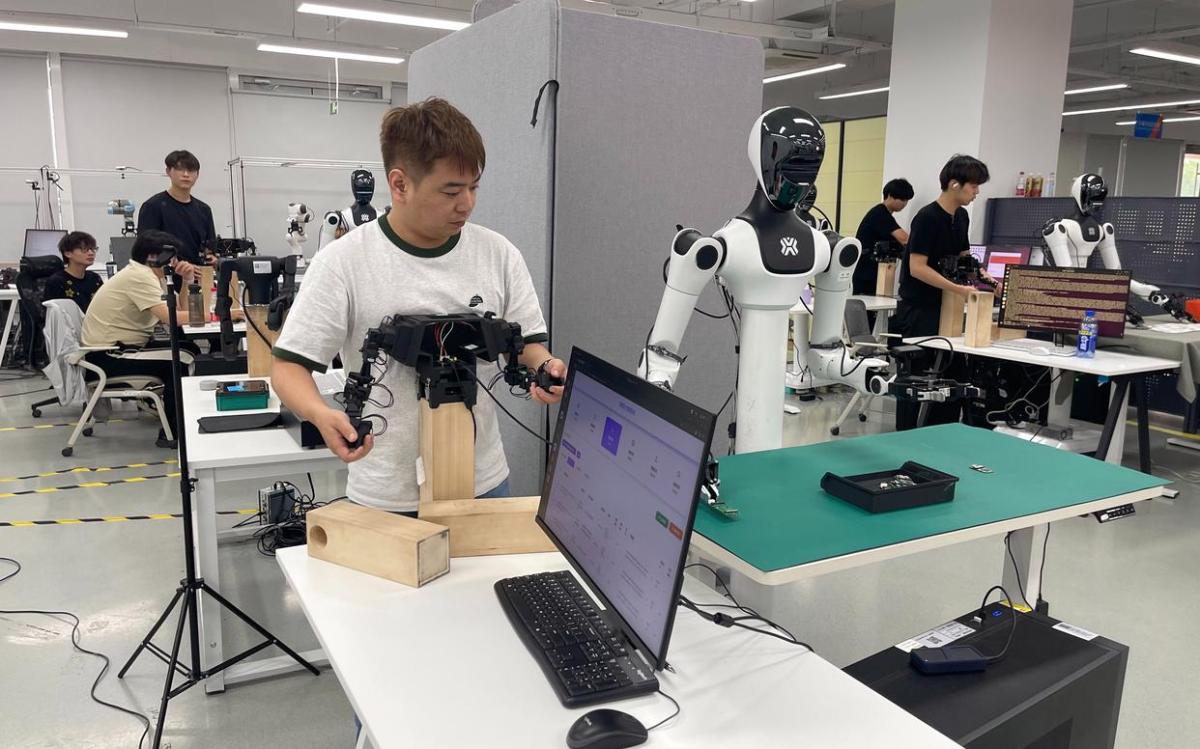 活力中国调研行|定了,“天工”家族将参加人形机器人运动会