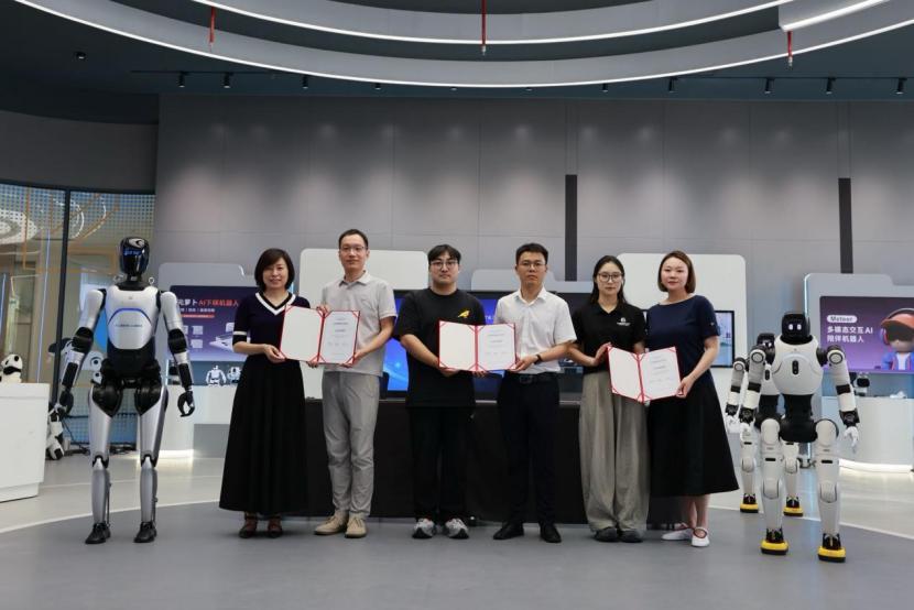 高顿有梧文旅等三方共建长三角人形机器人科创研学项目